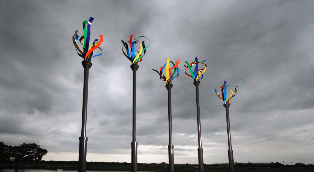 QT Spirit Poles